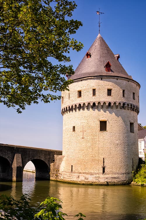 Renders installe des systèmes de chauffage hybrides à Courtrai